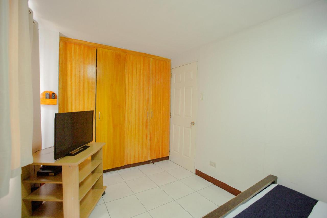 Newgrange Condotel Quezon City Ngoại thất bức ảnh