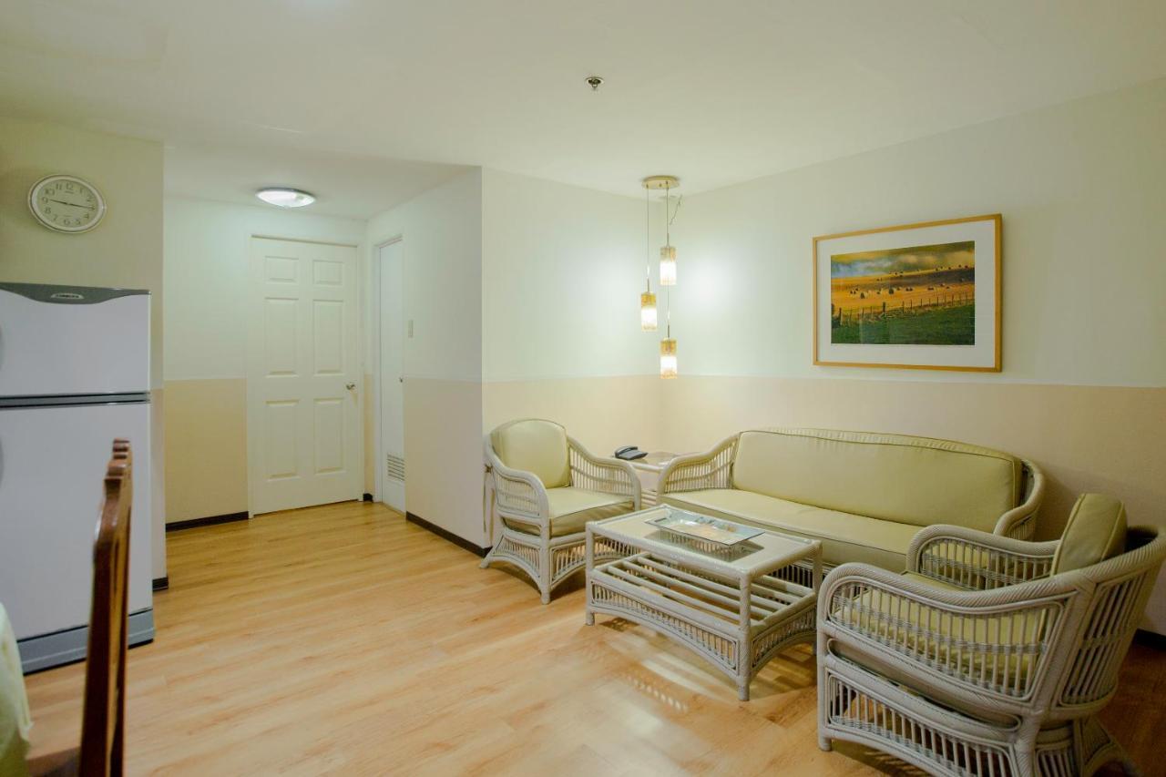 Newgrange Condotel Quezon City Ngoại thất bức ảnh