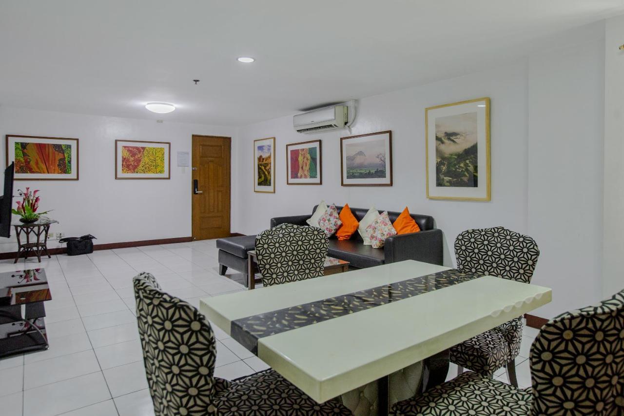 Newgrange Condotel Quezon City Ngoại thất bức ảnh
