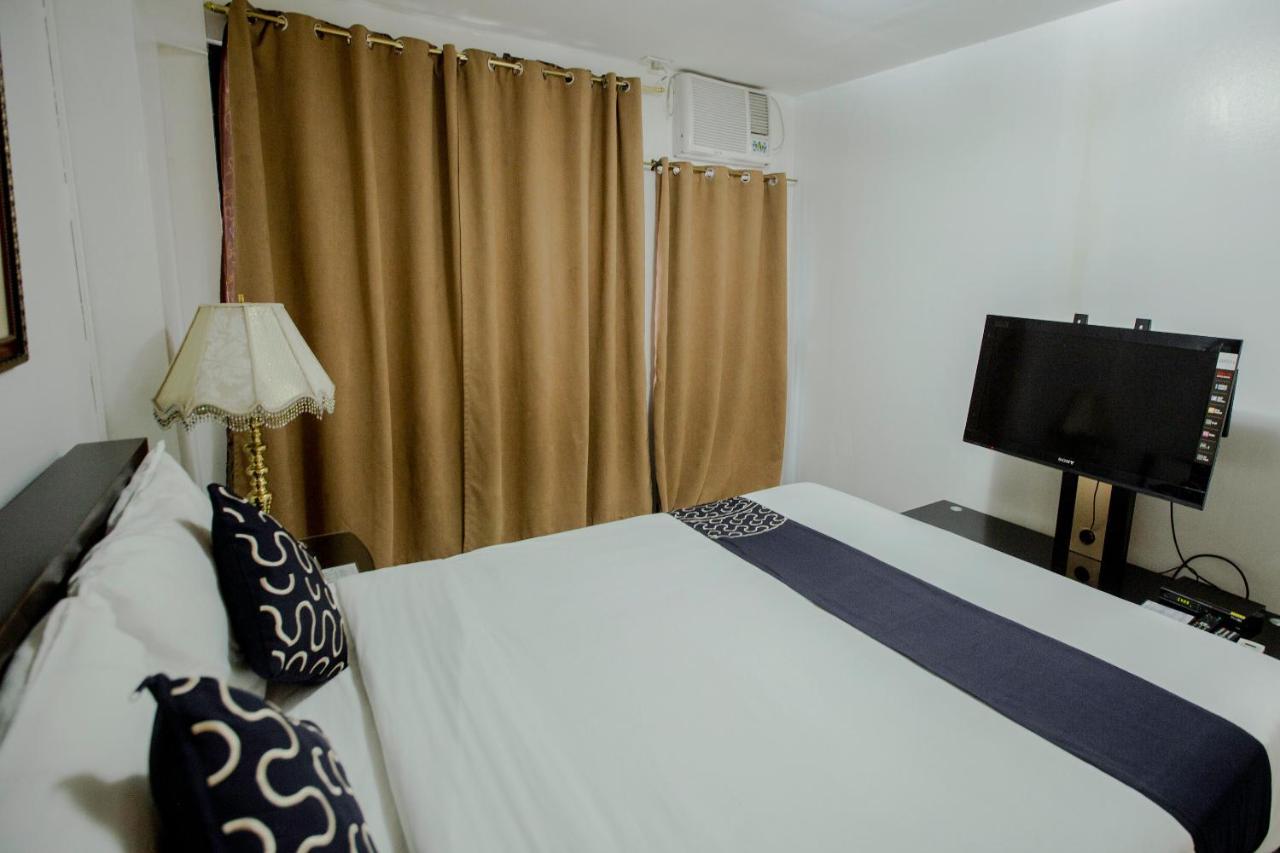 Newgrange Condotel Quezon City Ngoại thất bức ảnh