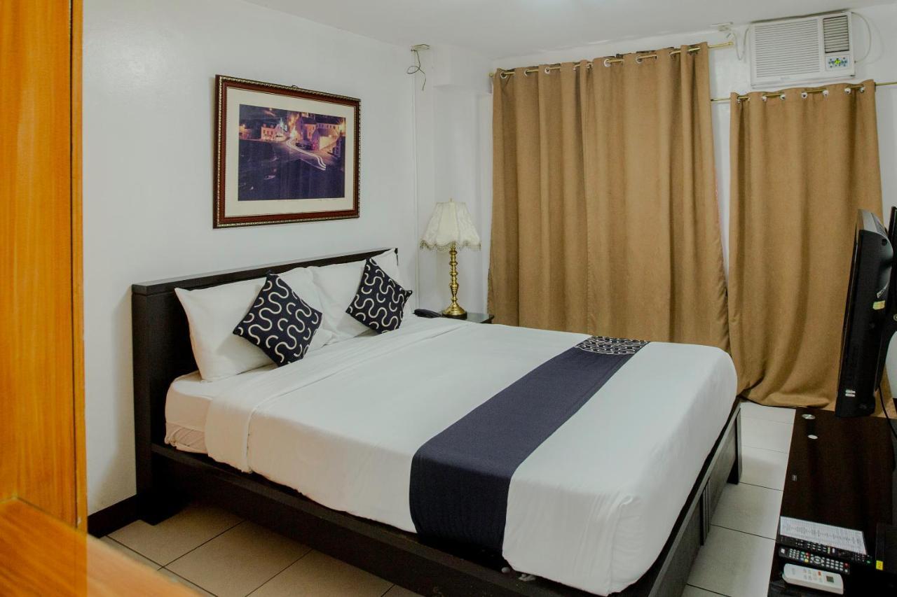 Newgrange Condotel Quezon City Ngoại thất bức ảnh