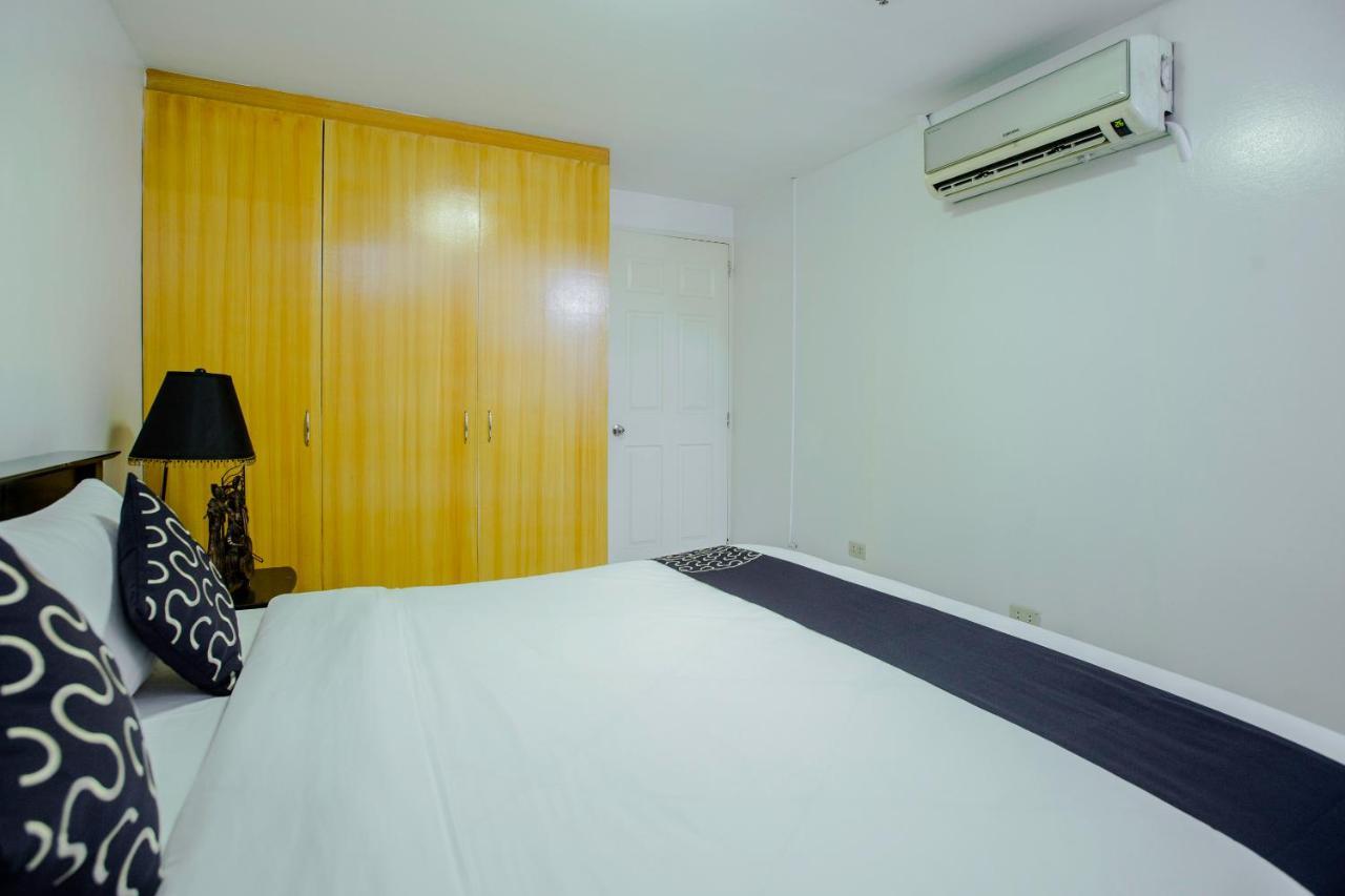 Newgrange Condotel Quezon City Ngoại thất bức ảnh