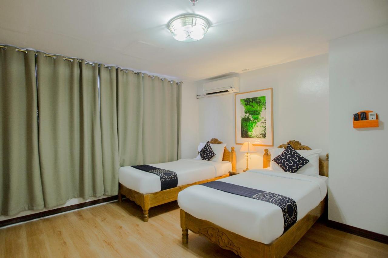 Newgrange Condotel Quezon City Ngoại thất bức ảnh