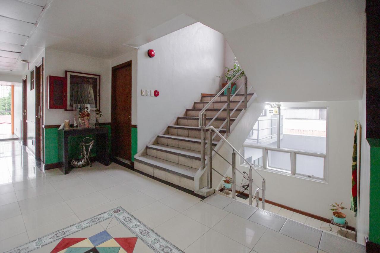 Newgrange Condotel Quezon City Ngoại thất bức ảnh