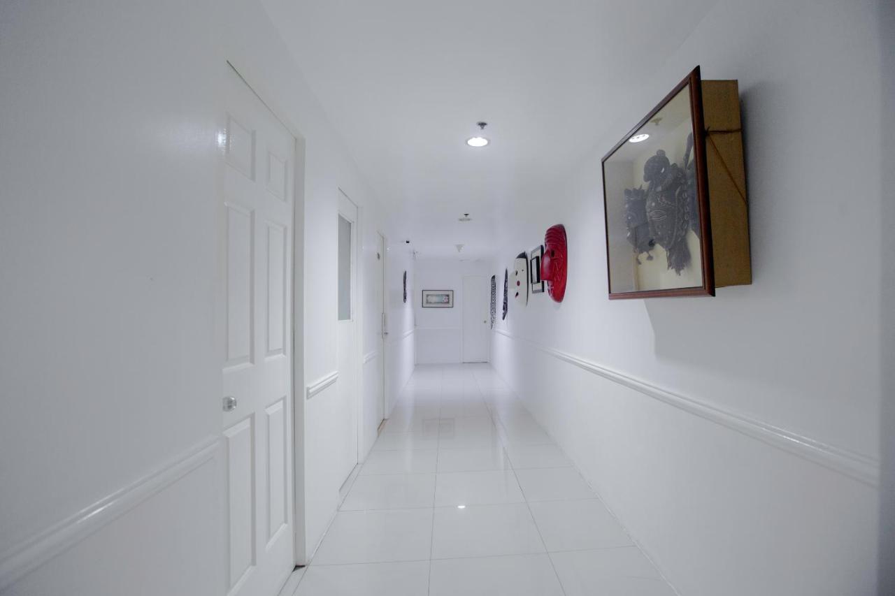 Newgrange Condotel Quezon City Ngoại thất bức ảnh