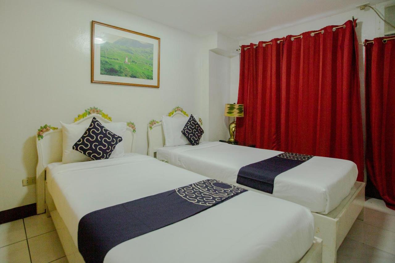 Newgrange Condotel Quezon City Ngoại thất bức ảnh